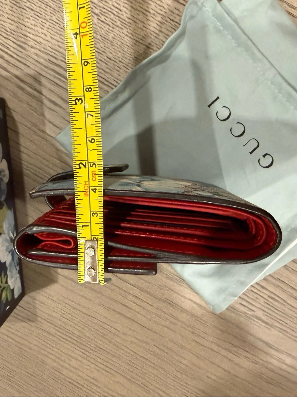 Authentic Gucci Floral GG Compact Wallet